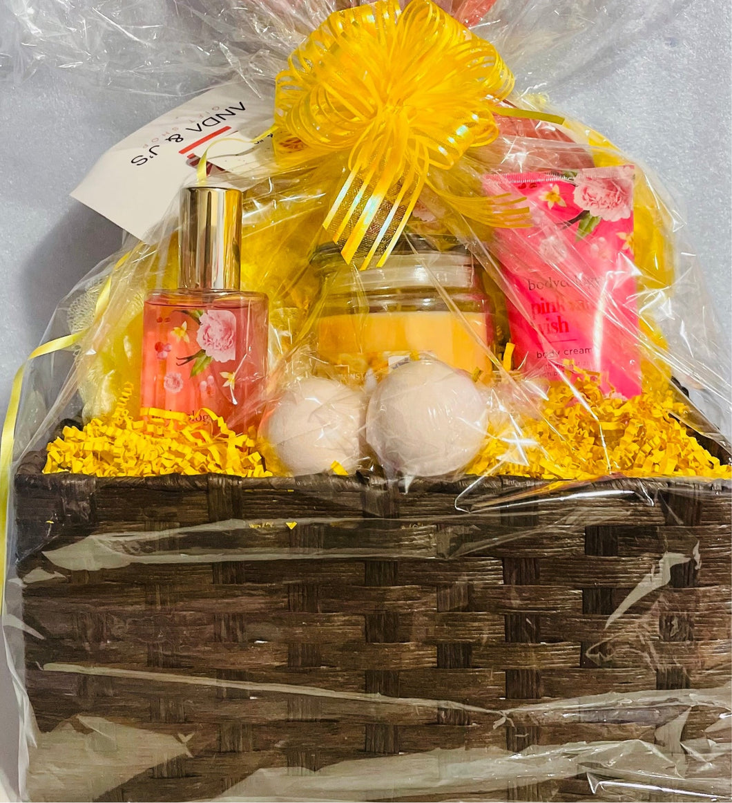 Honey Cobb Mother’s Day Basket